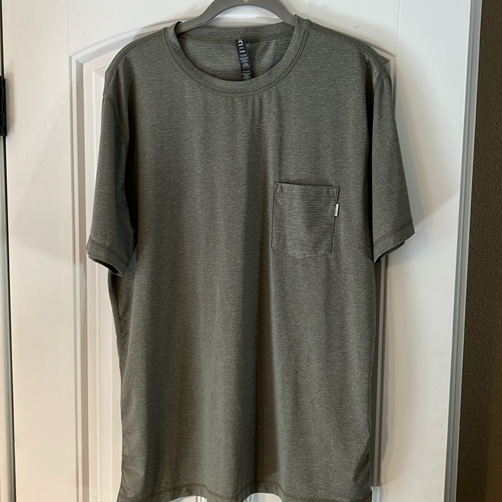 Vuori Tradewind Performance Tee